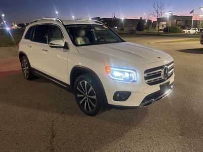 2022 Mercedes-Benz GLB-Class, $30995. Photo 3