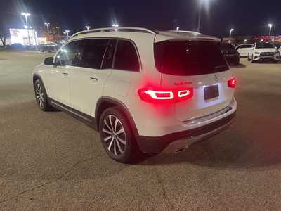 2022 Mercedes-Benz GLB-Class, $30995. Photo 6