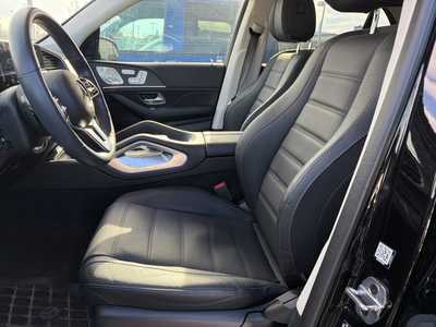 2023 Mercedes-Benz GLE-Class, $51995. Photo 2