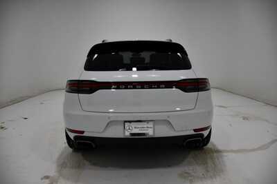 2021 Porsche Macan, $37245. Photo 4