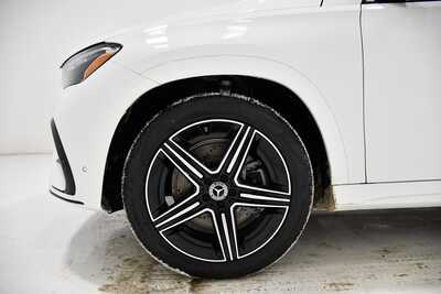 2026 Mercedes-Benz GLE-Class, $74495. Photo 6