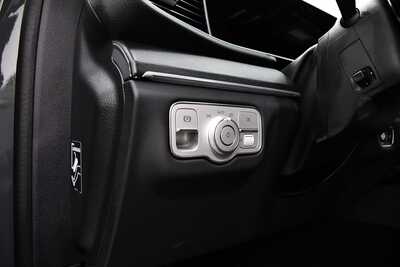 2026 Mercedes-Benz GLE-Class, $79700. Photo 9