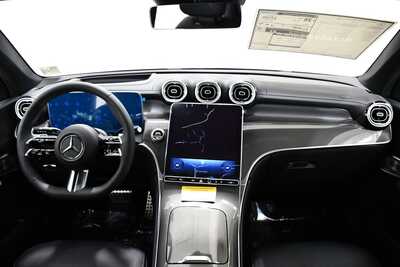 2026 Mercedes-Benz GLC-Class, $74640. Photo 7