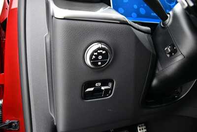 2026 Mercedes-Benz GLC-Class, $74640. Photo 9