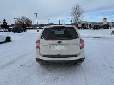 2015 Subaru Forester, $15000. Photo 3