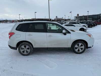 2015 Subaru Forester, $15000. Photo 6