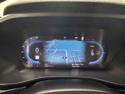 2023 Volvo C40 EV, $18995. Photo 12