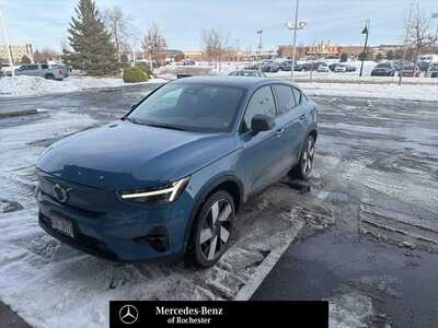 2023 Volvo C40 EV, $22495. Photo 1