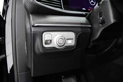 2025 Mercedes-Benz GLE-Class, $60995. Photo 11