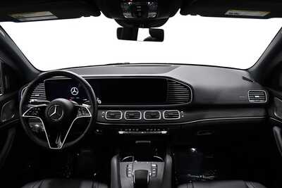 2025 Mercedes-Benz GLE-Class, $60995. Photo 8