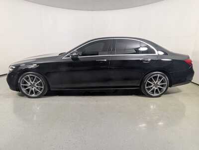 2023 Mercedes-Benz E-Class, $44675. Photo 4