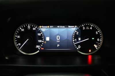 2023 Land Rover Defender, $54695. Photo 12