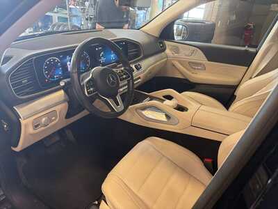 2022 Mercedes-Benz GLE-Class, $45995. Photo 4
