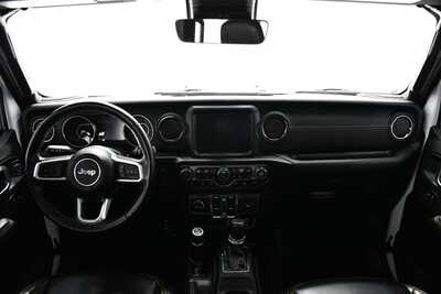 2022 Jeep Wrangler Unlimited, $35000. Photo 8