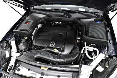 2022 Mercedes-Benz GLC-Class, $29995. Photo 6