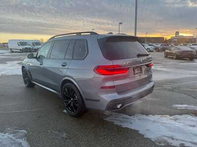 2024 BMW X7, $62995. Photo 3