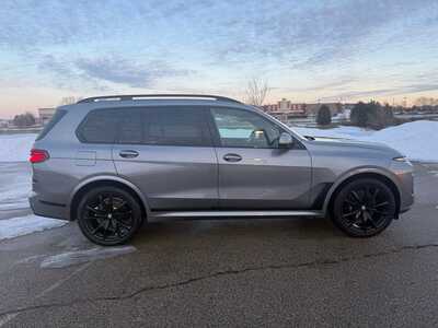 2024 BMW X7, $62995. Photo 6