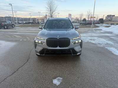 2024 BMW X7, $62995. Photo 7