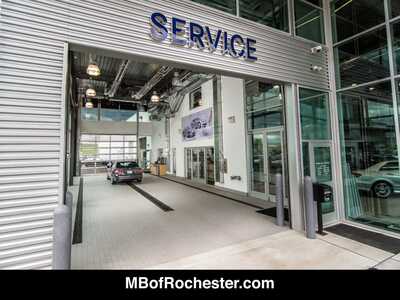 2024 BMW X7, $62995. Photo 9