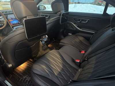 2025 Mercedes-Benz S-Class, $172995. Photo 6
