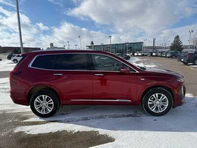 2022 Cadillac XT6, $26995. Photo 7