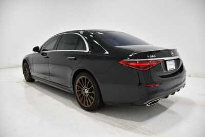 2021 Mercedes-Benz S-Class, $64000. Photo 3
