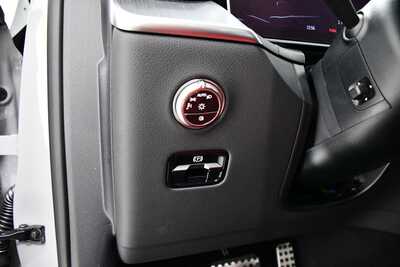 2026 Mercedes-Benz GLC-Class, $62675. Photo 9