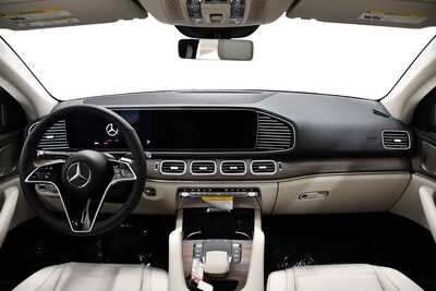 2026 Mercedes-Benz GLE-Class, $87220. Photo 7