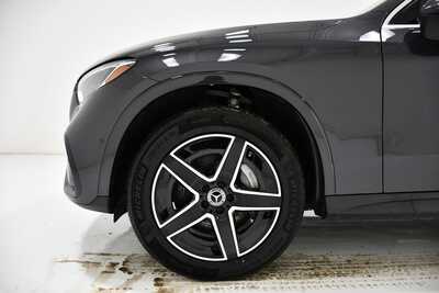 2025 Mercedes-Benz GLC-Class, $49995. Photo 7