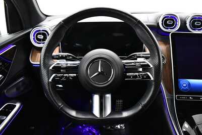 2025 Mercedes-Benz GLC-Class, $49995. Photo 9