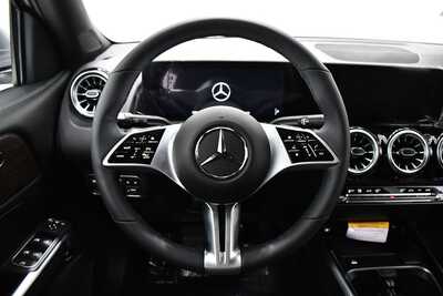 2026 Mercedes-Benz GLB-Class, $53870. Photo 8