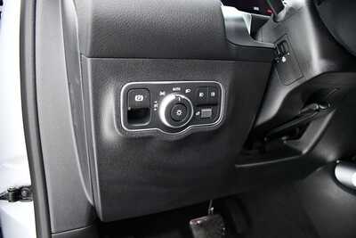 2026 Mercedes-Benz GLB-Class, $53870. Photo 9