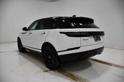 2025 Land Rover Range Rover, $45500. Photo 3