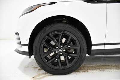 2025 Land Rover Range Rover, $45500. Photo 7