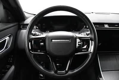 2025 Land Rover Range Rover, $45500. Photo 9