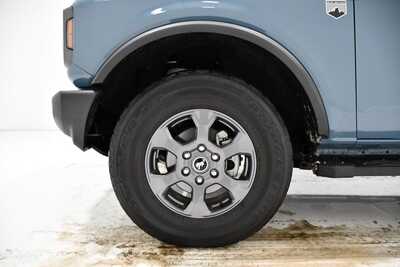 2023 Ford Bronco, $33000. Photo 7