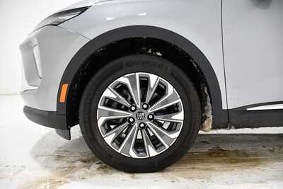 2024 Buick Envision, $24995. Photo 7