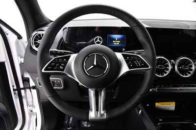 2026 Mercedes-Benz GLB-Class, $52820. Photo 8