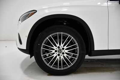 2026 Mercedes-Benz GLC-Class, $57535. Photo 6