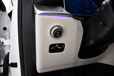 2026 Mercedes-Benz GLC-Class, $57535. Photo 9