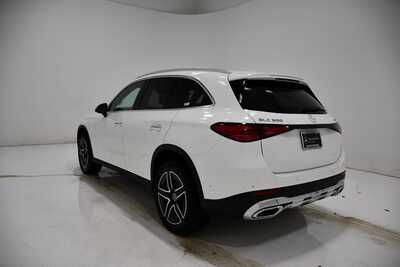 2026 Mercedes-Benz GLC-Class, $57520. Photo 3