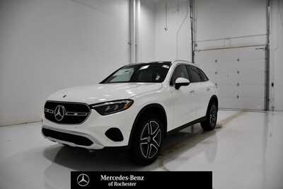 2026 Mercedes-Benz GLC-Class, $57520. Photo 1