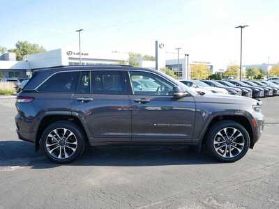2022 Jeep Grand Cherokee, $29295. Photo 7