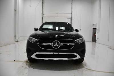 2026 Mercedes-Benz GLC-Class, $56320. Photo 2