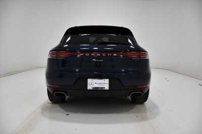 2021 Porsche Macan, $35000. Photo 4