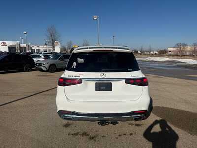 2024 Mercedes-Benz GLS-Class, $65000. Photo 3
