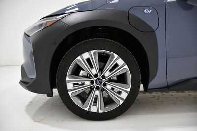 2025 Subaru Solterra, $26000. Photo 7