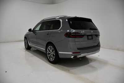 2024 BMW X7, $64695. Photo 3