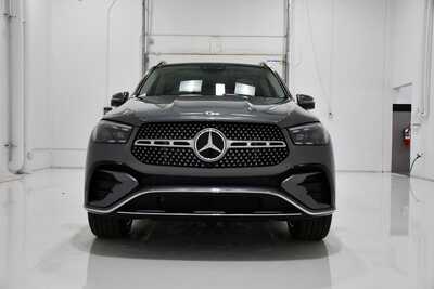 2026 Mercedes-Benz GLE-Class, $104350. Photo 2