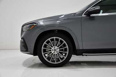 2026 Mercedes-Benz GLE-Class, $104350. Photo 6